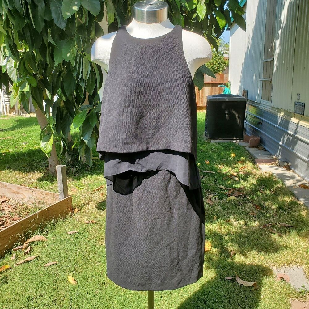 CLUB MONACO Women Size 2 Black Crew Neck Sleeveless Sheath Dress